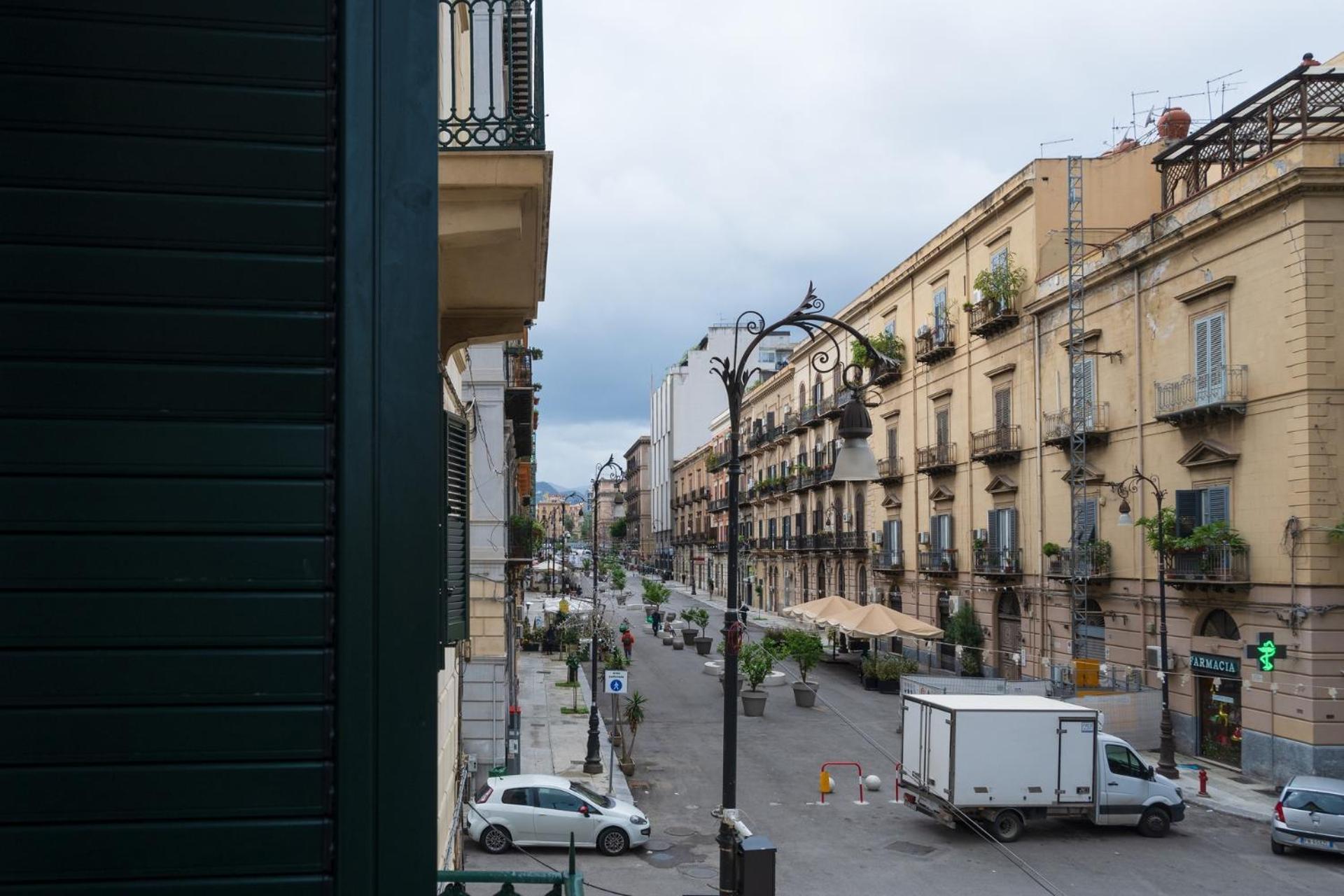 Palazzo Falcone *